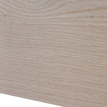 Load image into Gallery viewer, Close-up of the wood grain on Manor House Skirting Board, Prime European Oak

